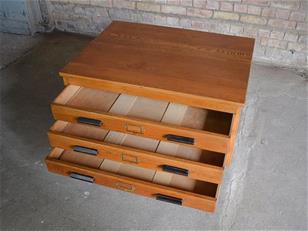 Oak Plan Chest Coffee Table 