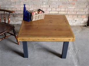 Industrial Plank Coffee Table ZX2332